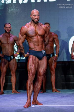 CLASSIC PHYSIQUE НОВИЧКИ
